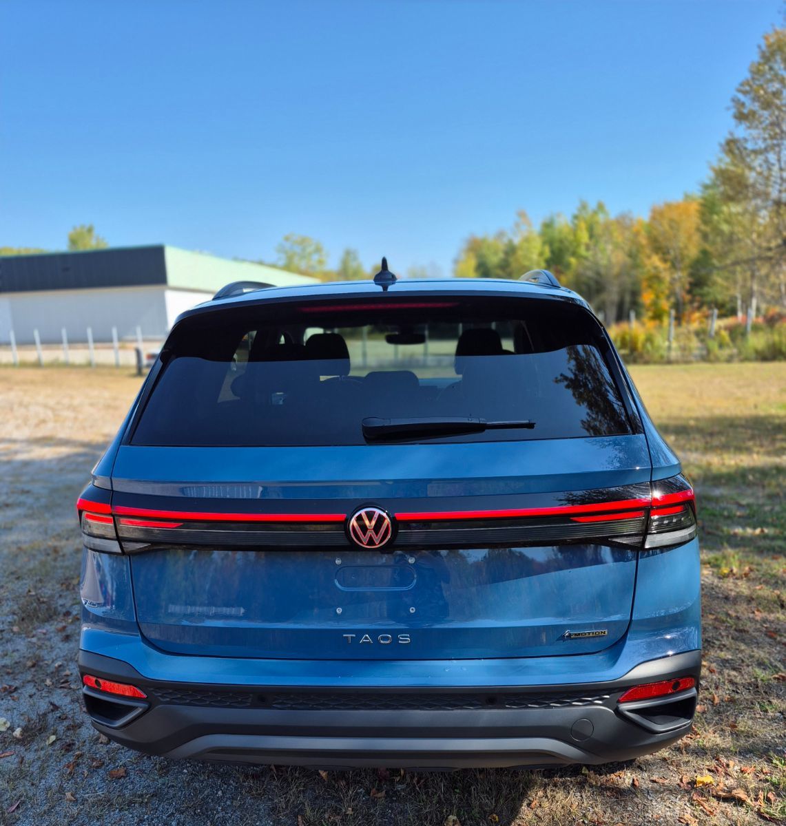 Volkswagen Taos Comfortline Black Edition 2026 Taos 2026 : L’élégance prend la route