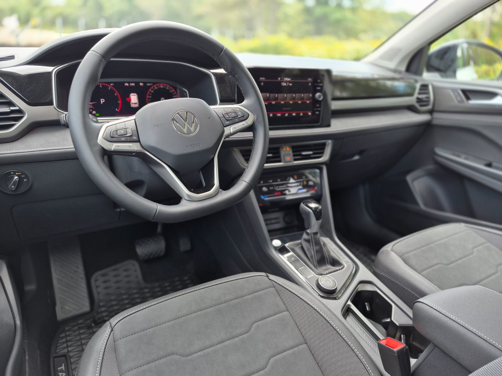 2026 Volkswagen Taos Comfortline Black Edition