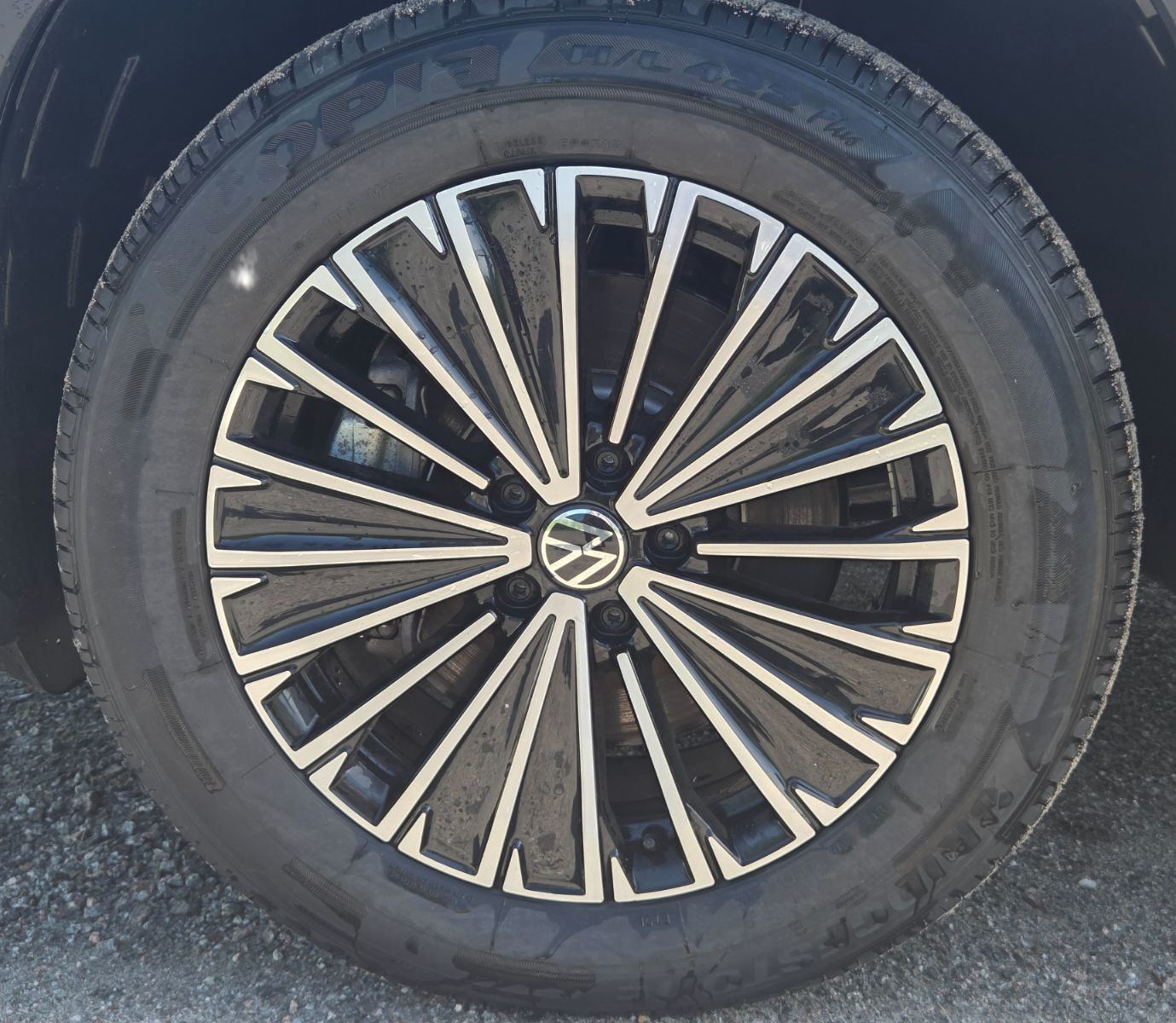 Photo 2026 Volkswagen Tiguan Comfortline 4MOTION #8