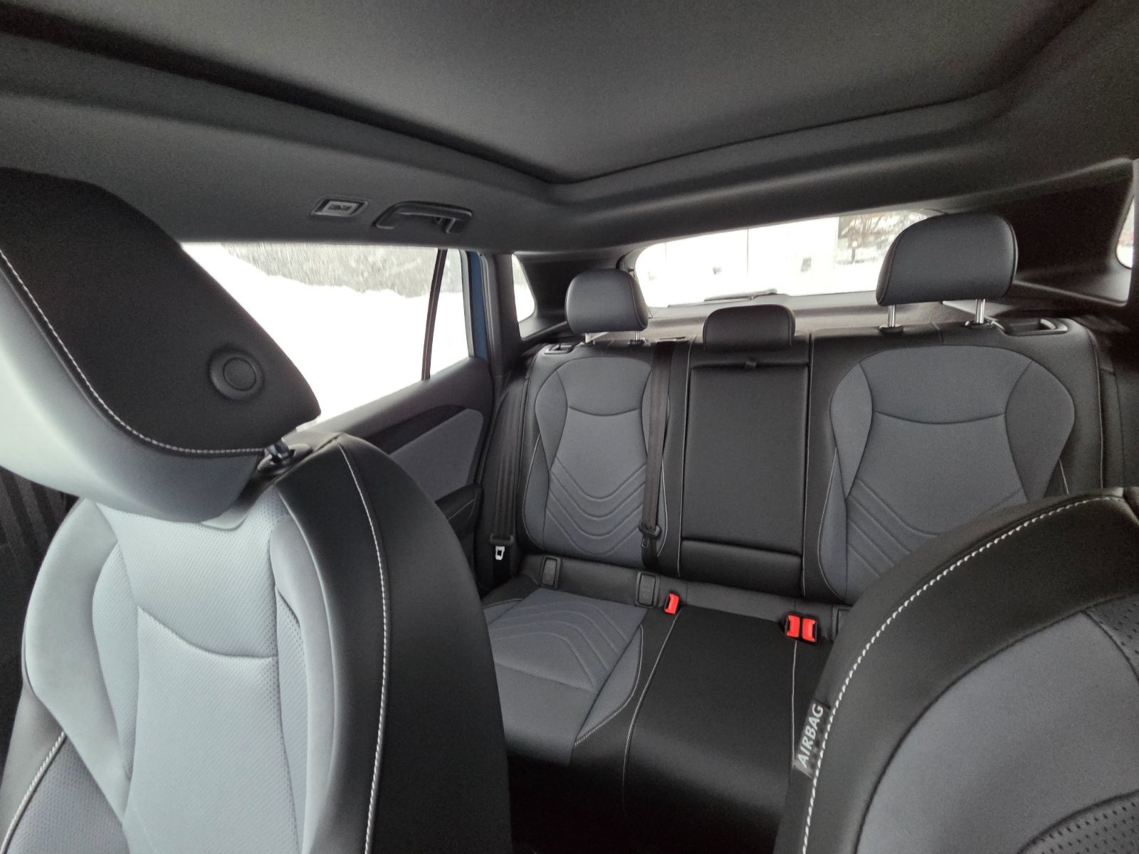 2026 Volkswagen Tiguan Comfortline R-Line Black Edition Tiguan 2026: the power that turns heads