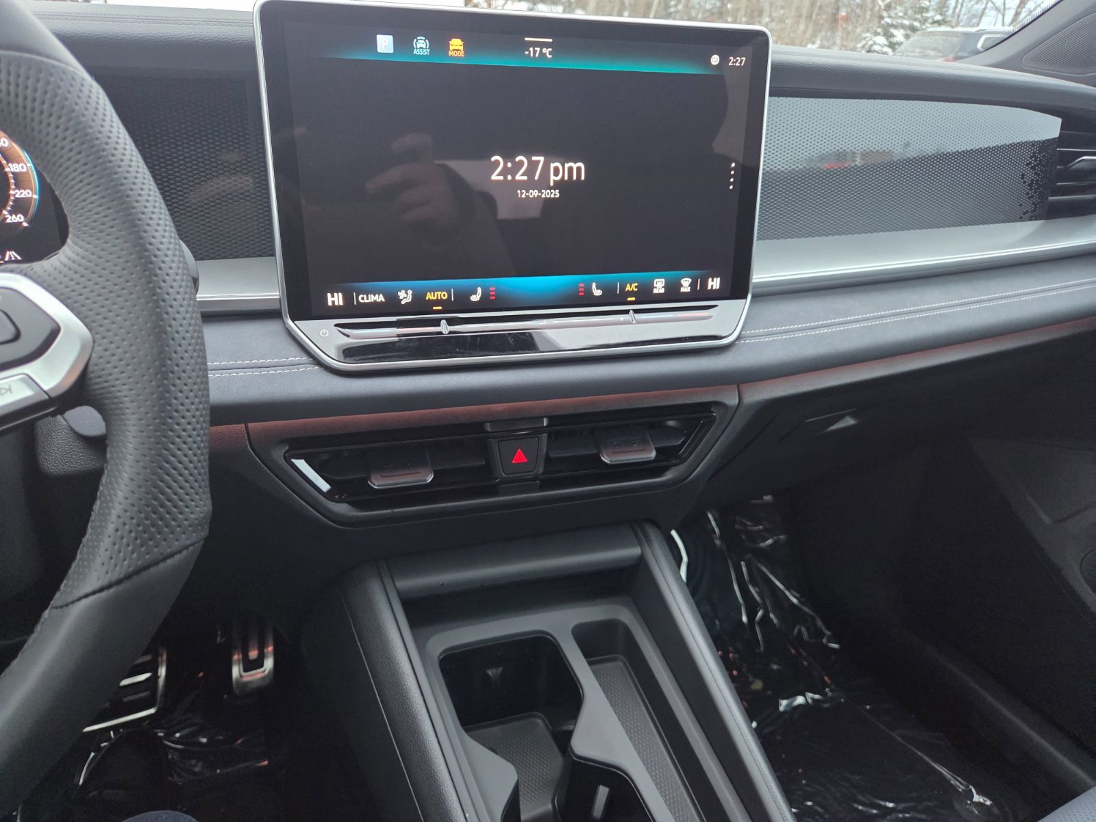 2026 Volkswagen Tiguan Comfortline R-Line Black Edition Tiguan Black Edition: when the road bows down