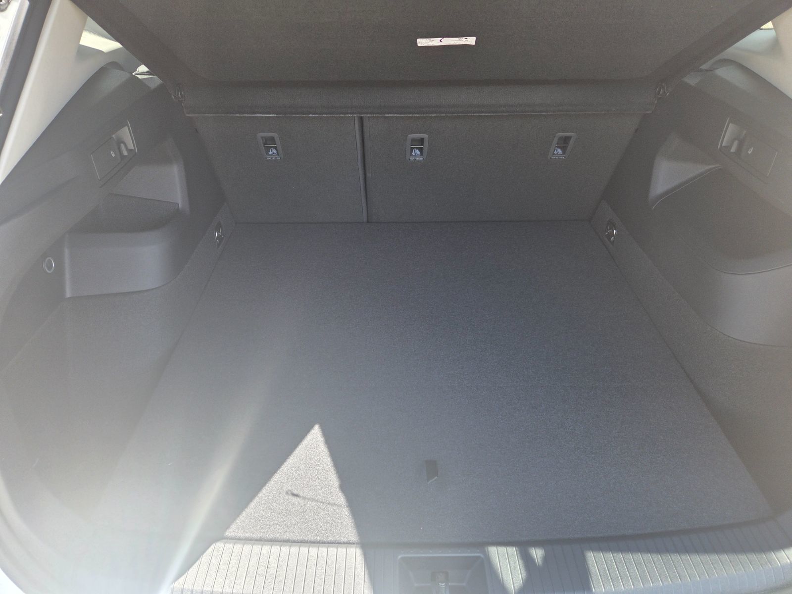 Photo Volkswagen Tiguan Comfortline 4MOTION 2026 #7