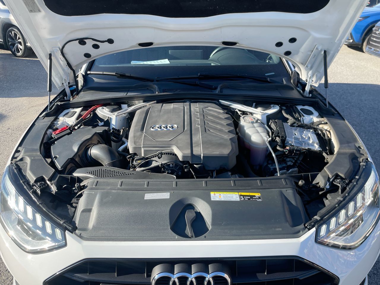 Audi A4 Sedan  2021 à Laval, Québec