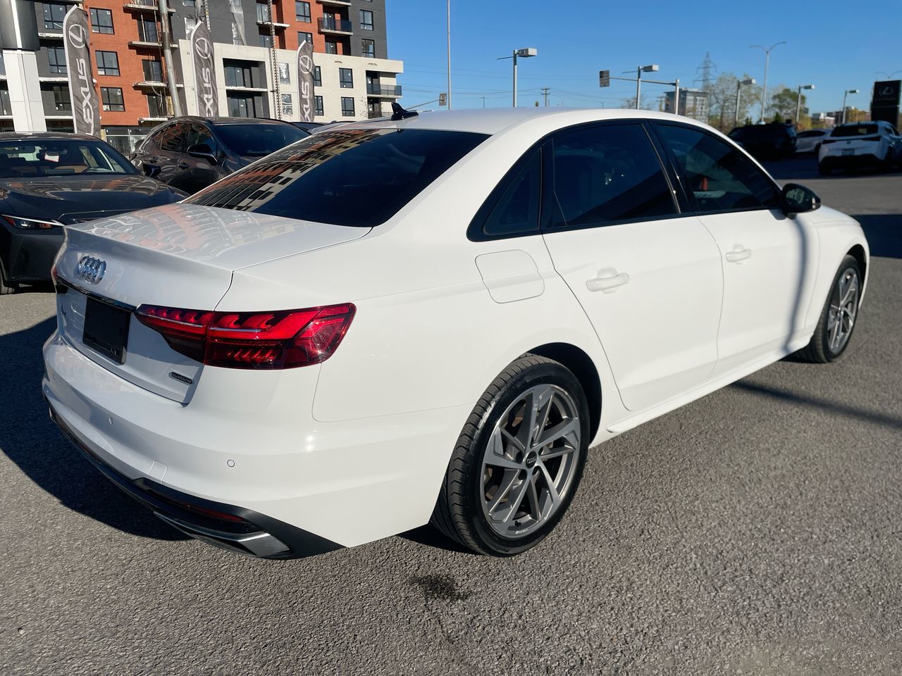 Audi A4 Sedan  2021 à Laval, Québec