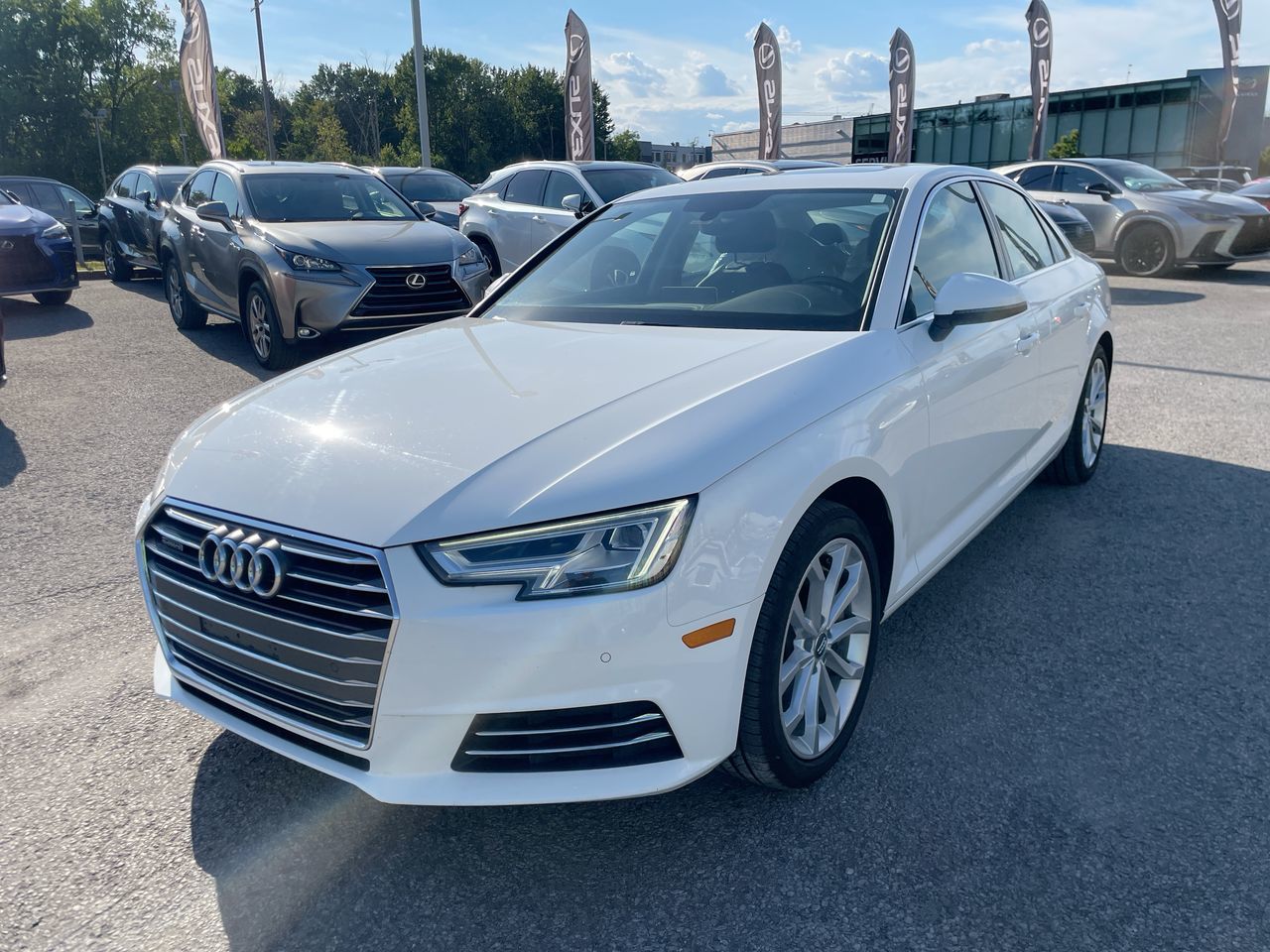 Audi A4  2017 à Laval, Québec