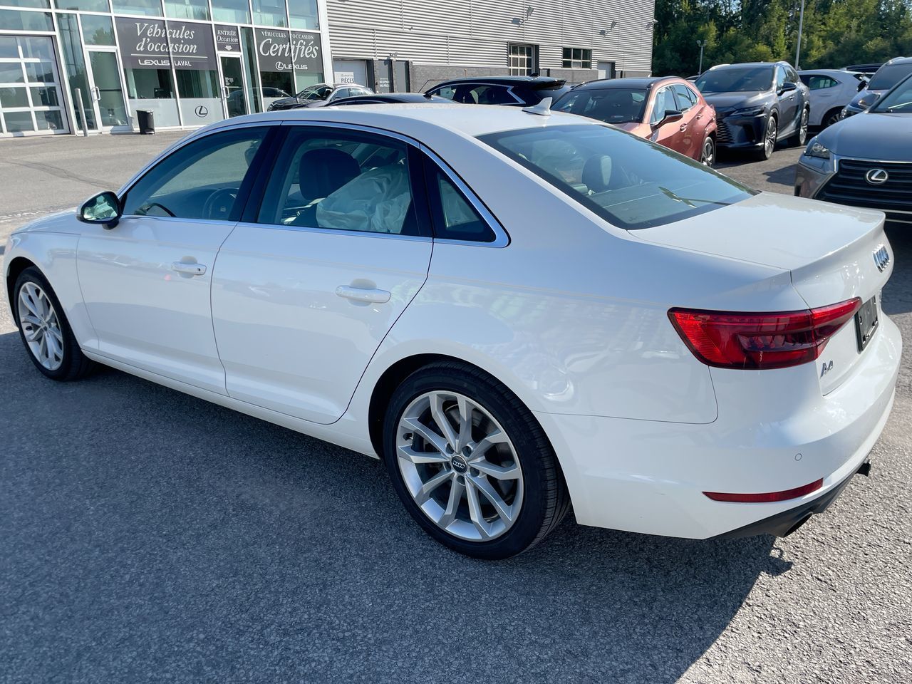 Audi A4  2017 à Laval, Québec