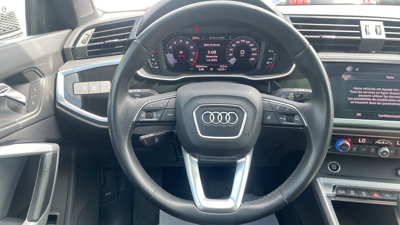 Audi Q3  2022 à Laval, Québec