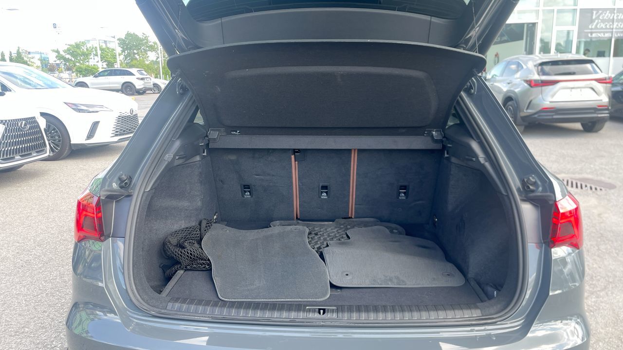 Audi Q3  2022 à Laval, Québec