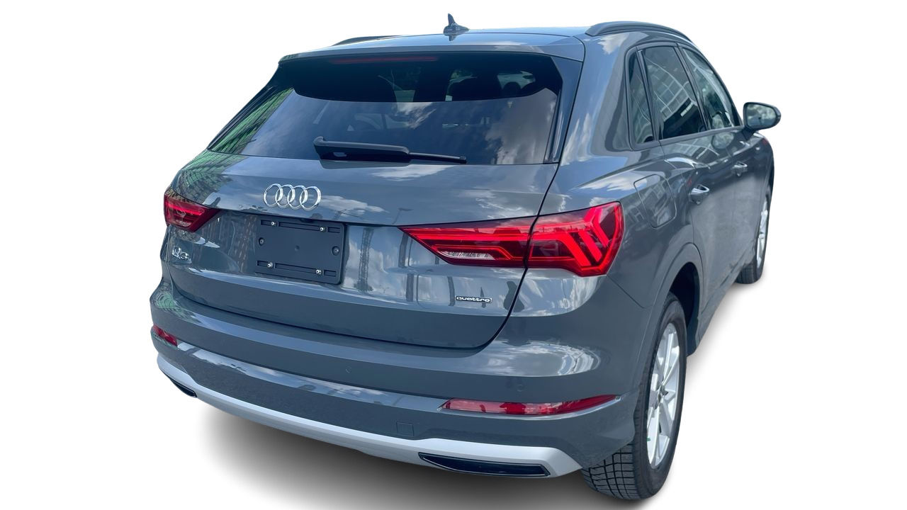 Audi Q3  2022 à Laval, Québec