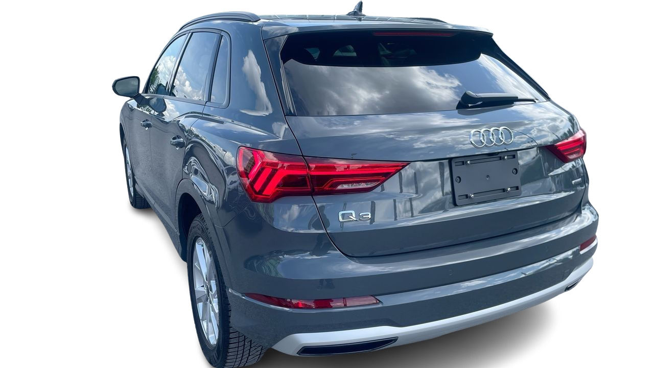 Audi Q3  2022 à Laval, Québec