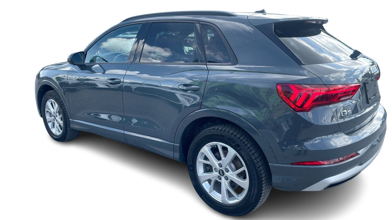 Audi Q3  2022 à Laval, Québec