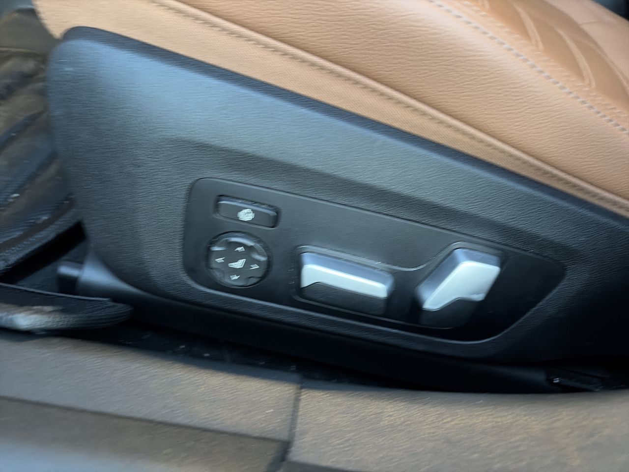BMW 3 Series  2021
