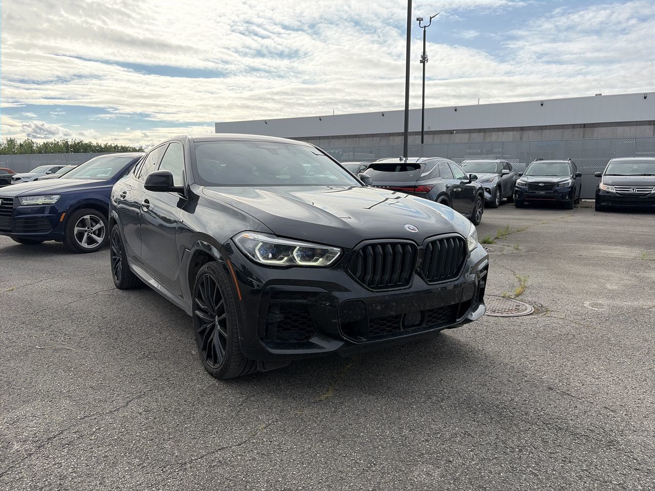 2023 BMW X6 in Laval, Quebec