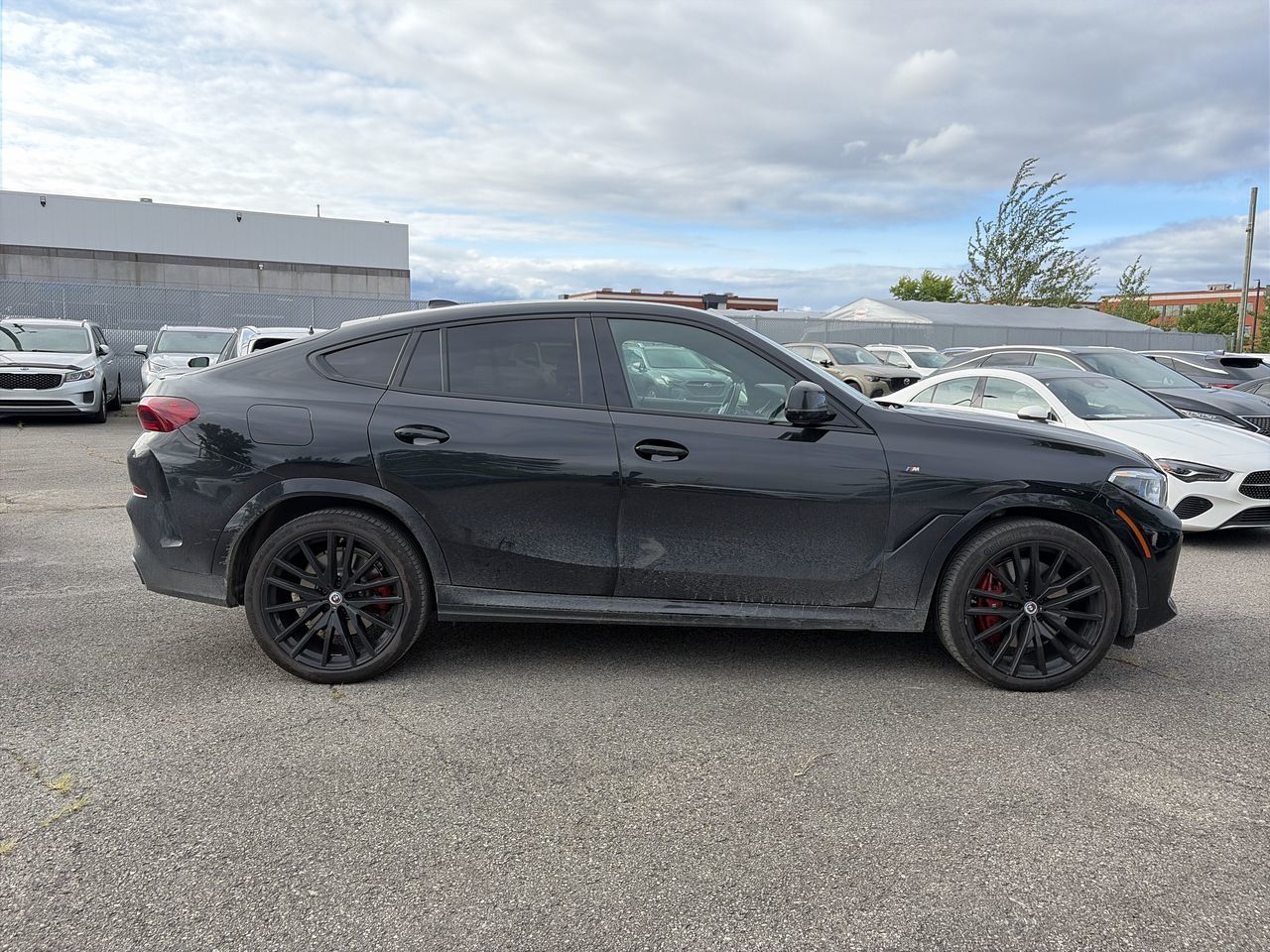2023 BMW X6 in Laval, Quebec