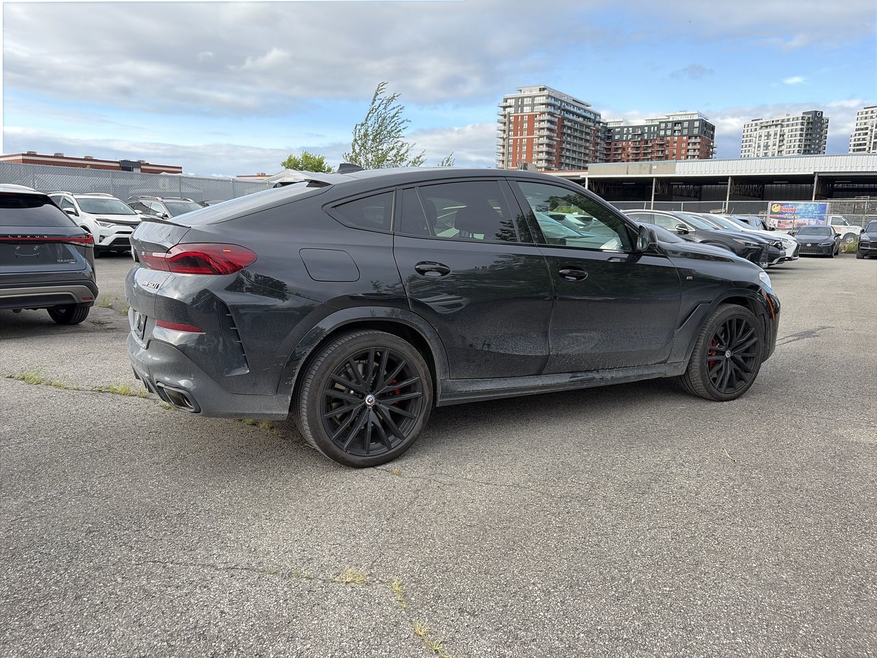 2023 BMW X6 in Laval, Quebec