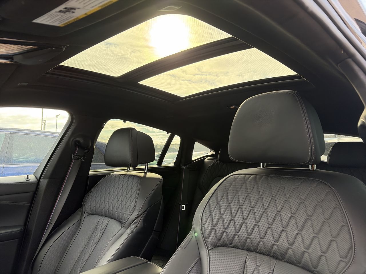 2023 BMW X6 in Laval, Quebec