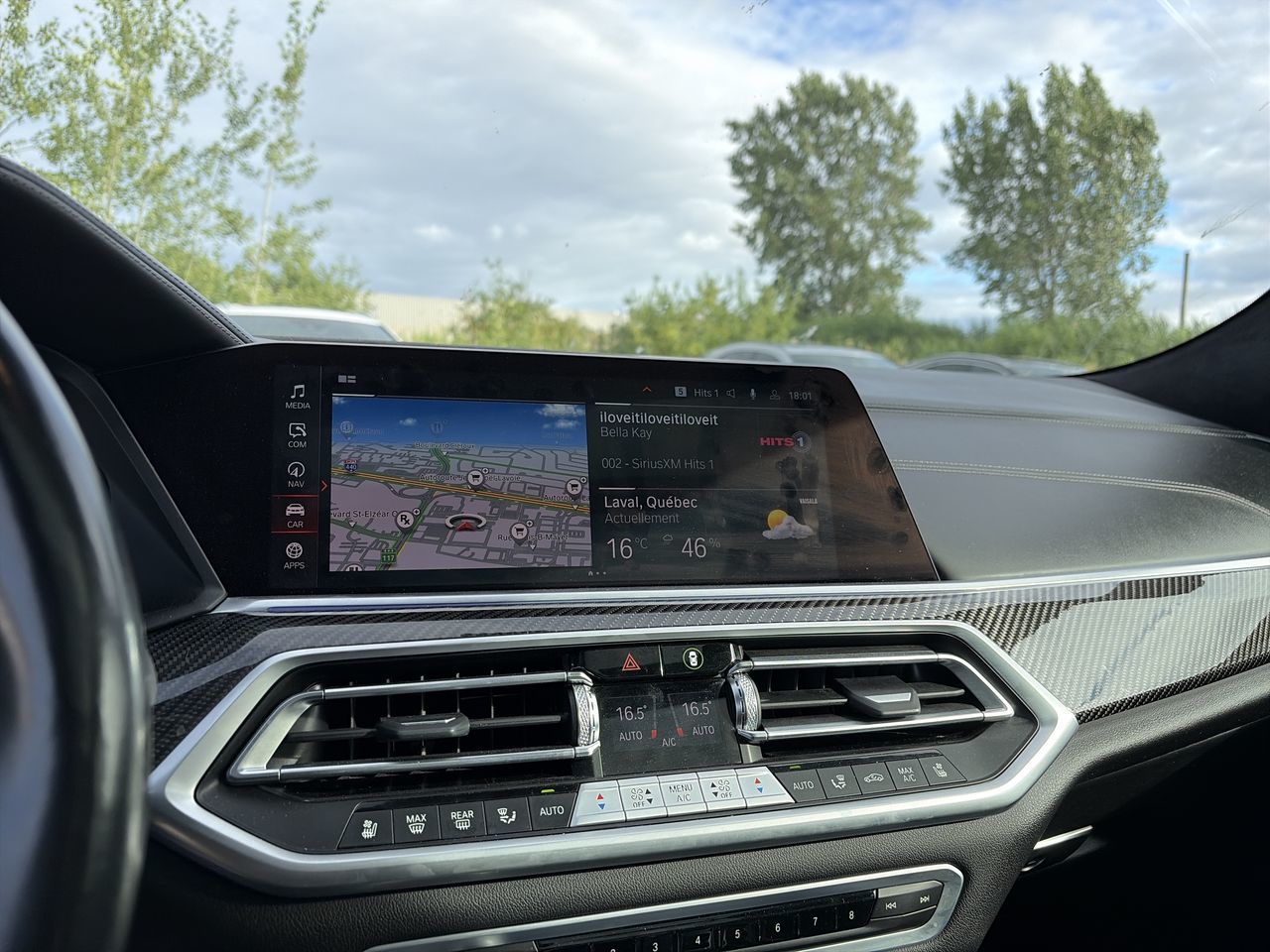 2023 BMW X6 in Laval, Quebec