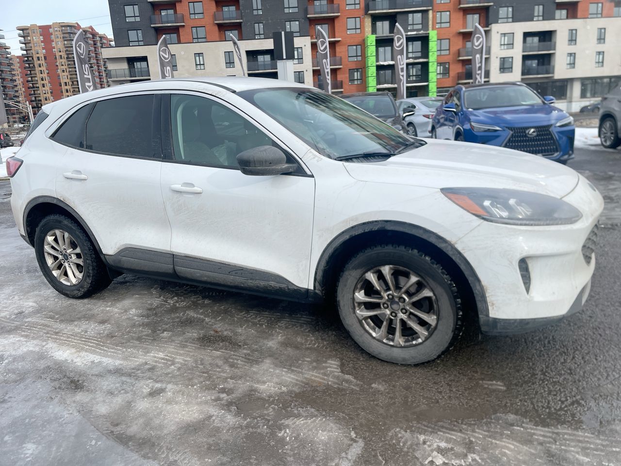 Ford Escape  2022 à Laval, Québec