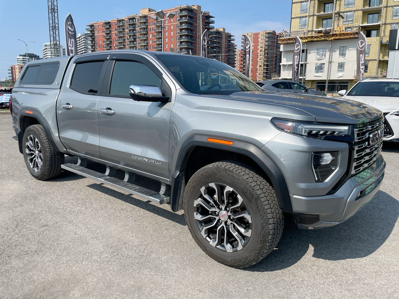 2024 GMC Canyon in Laval, Quebec