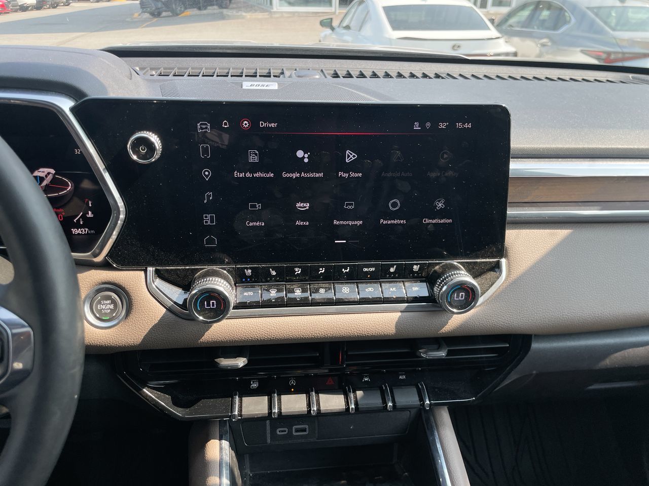 2024 GMC Canyon in Laval, Quebec