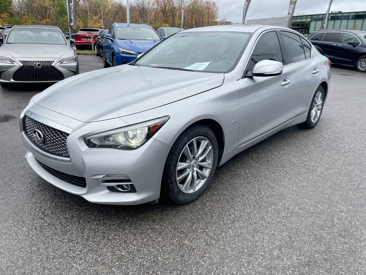Infiniti Q50  2017