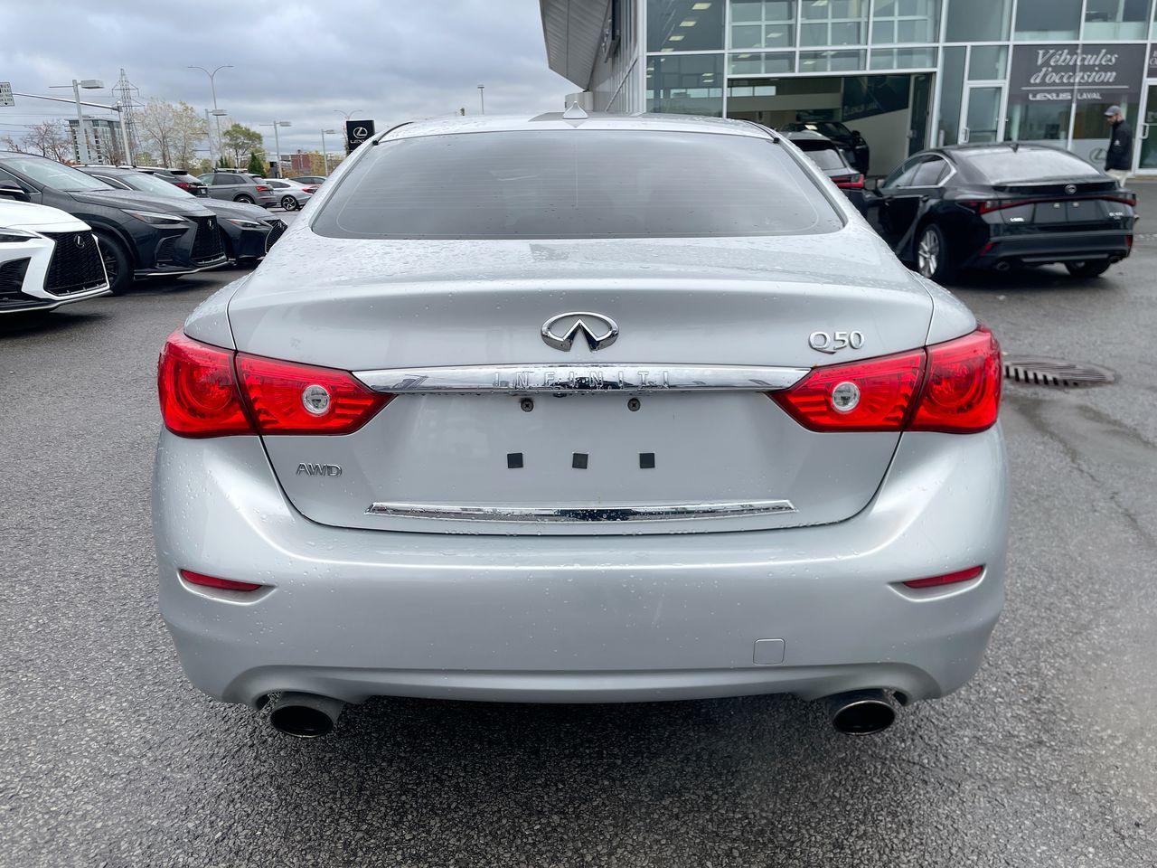 Infiniti Q50  2017