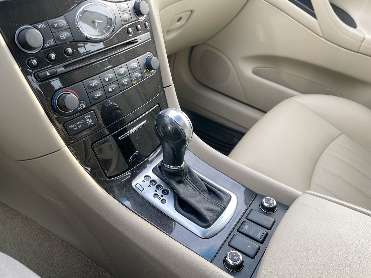 Infiniti QX50  2017 à Laval, Québec