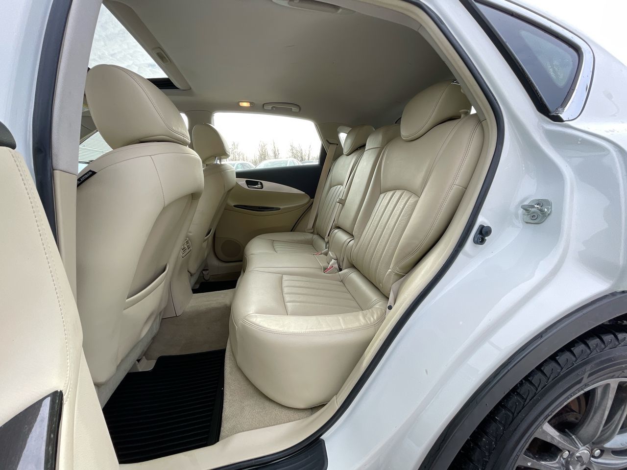 Infiniti QX50  2017 à Laval, Québec