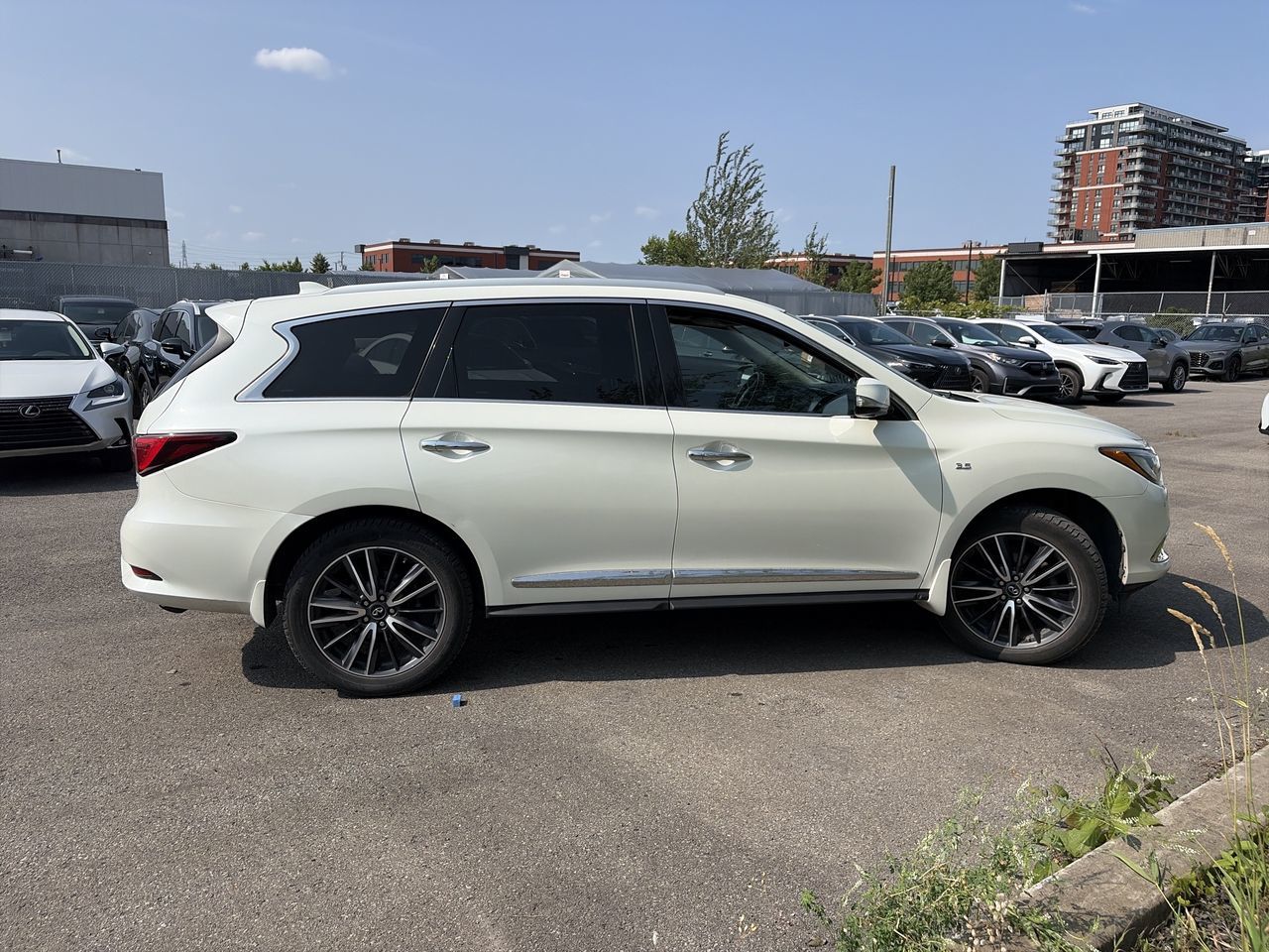 2017 Infiniti QX60