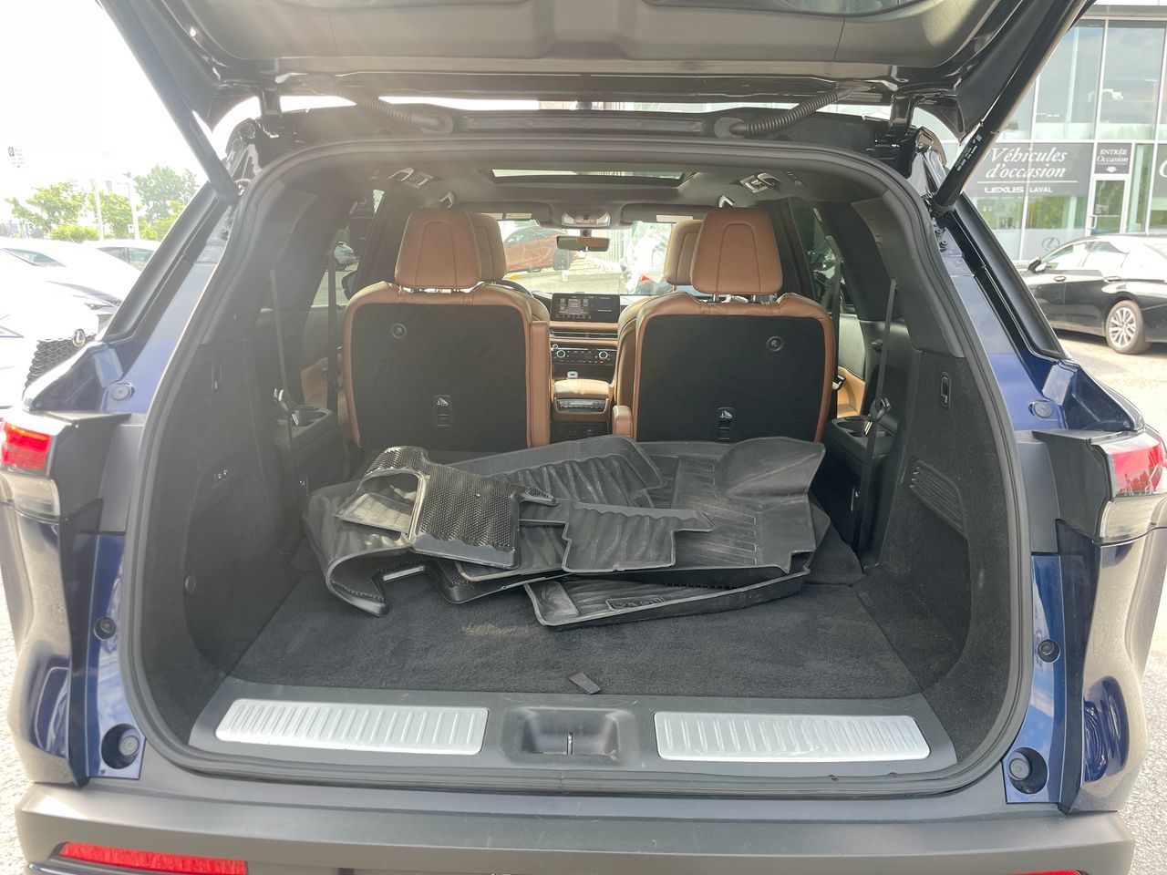 Infiniti QX60  2023 à Laval, Québec