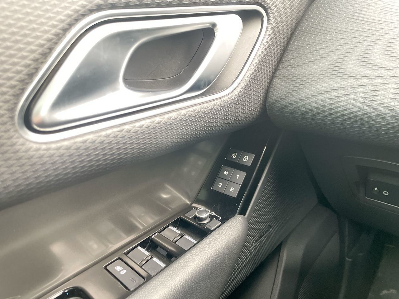 Land Rover Range Rover Velar  2021 à Laval, Québec