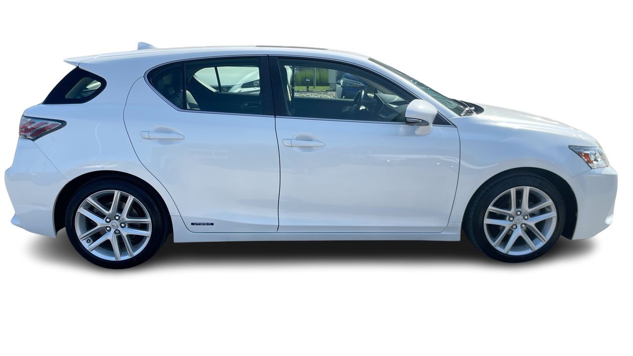 2014 Lexus CT 200h in Laval, Quebec