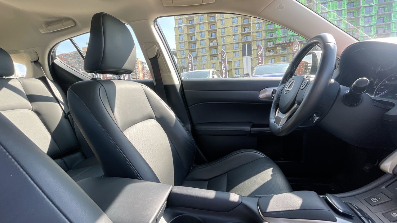 2014 Lexus CT 200h in Laval, Quebec