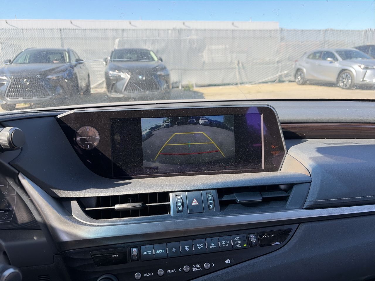 2019 Lexus ES 300h