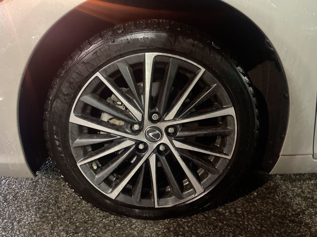 2022 Lexus ES 300h in Laval, Quebec