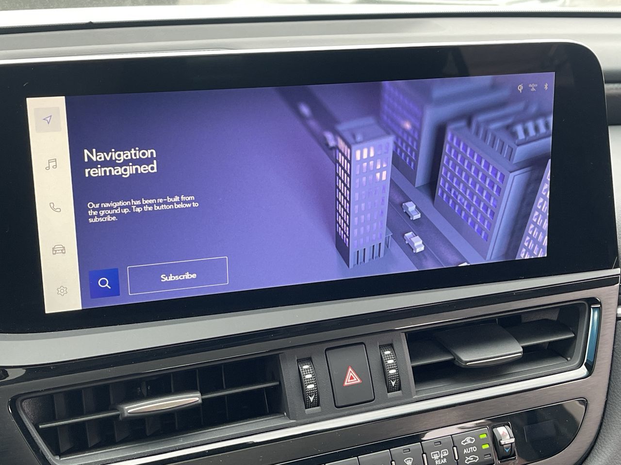 2024 Lexus ES 300h in Laval, Quebec