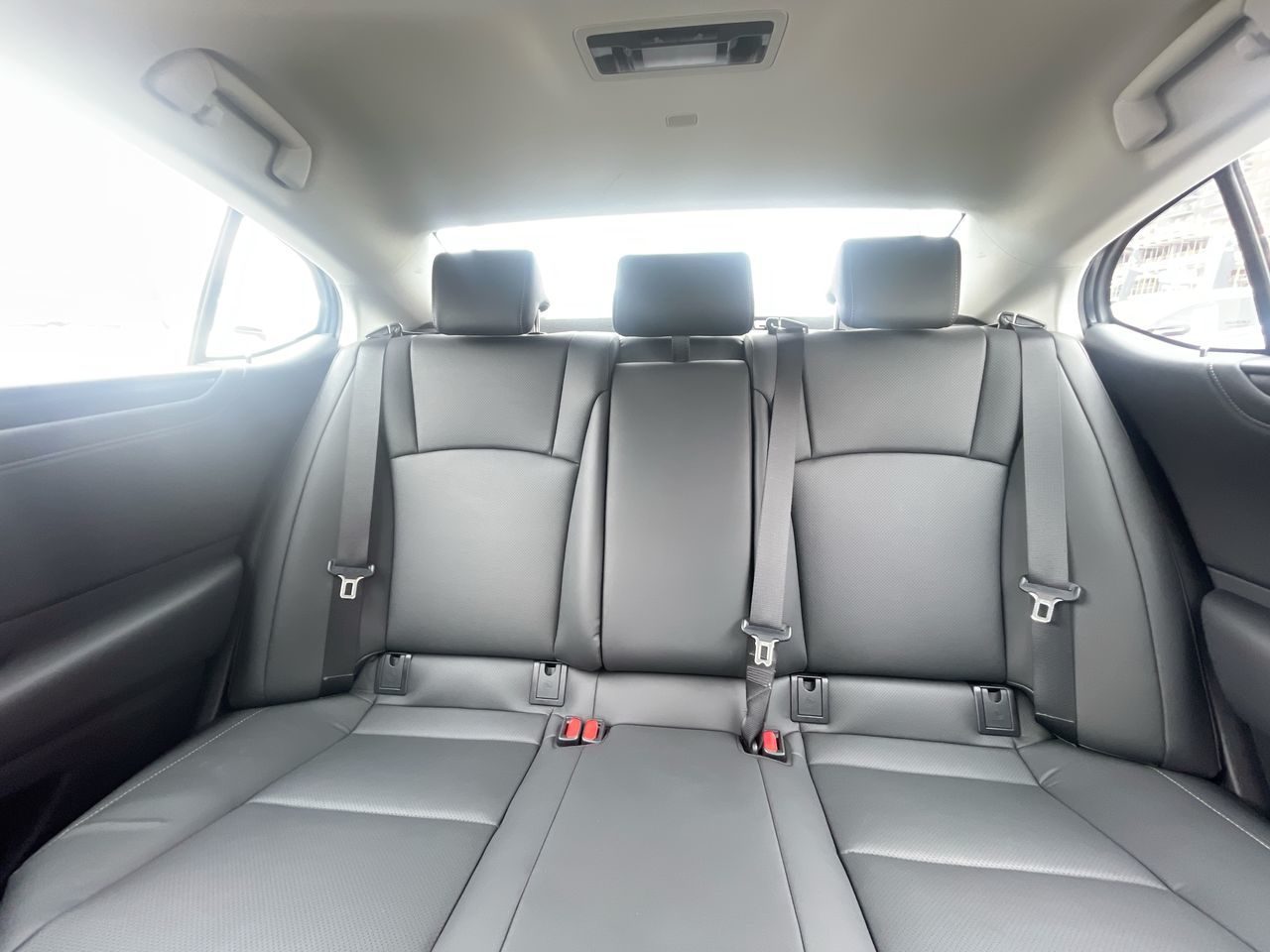 2024 Lexus ES 300h in Laval, Quebec