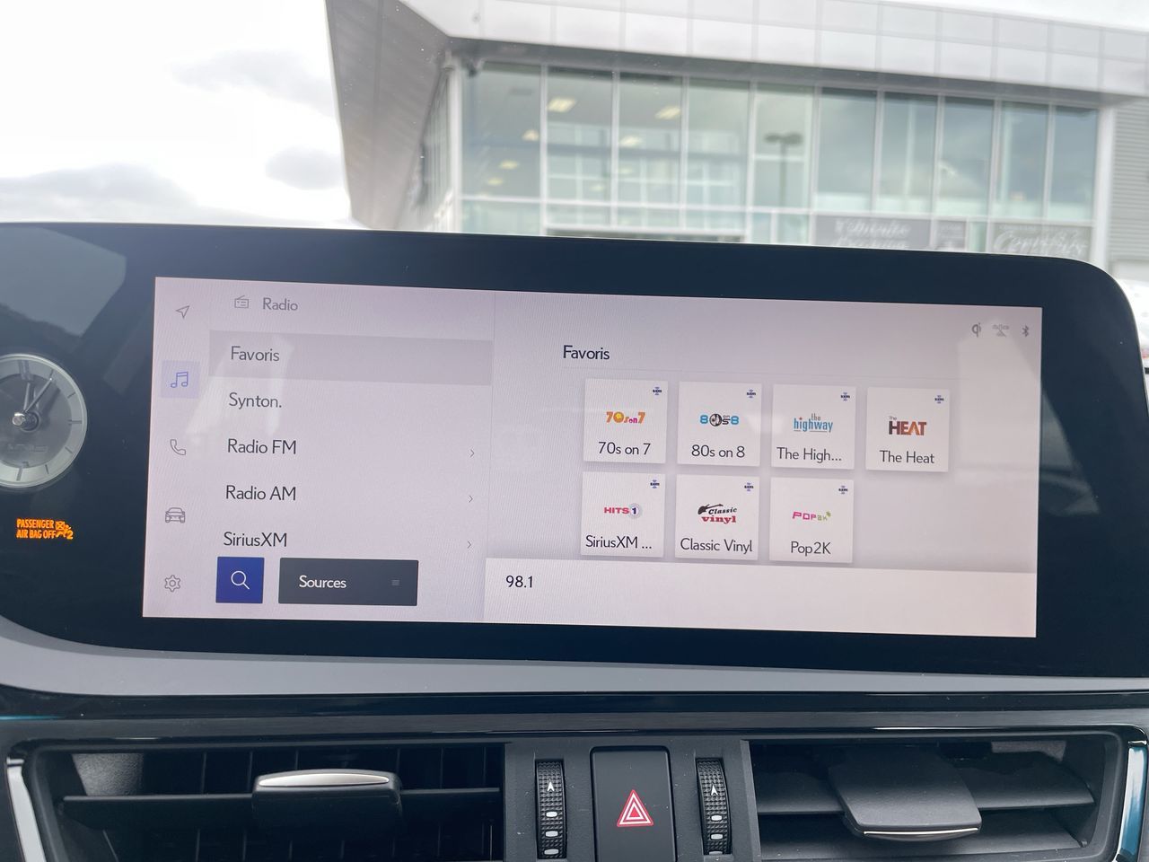 2024 Lexus ES 300h in Laval, Quebec