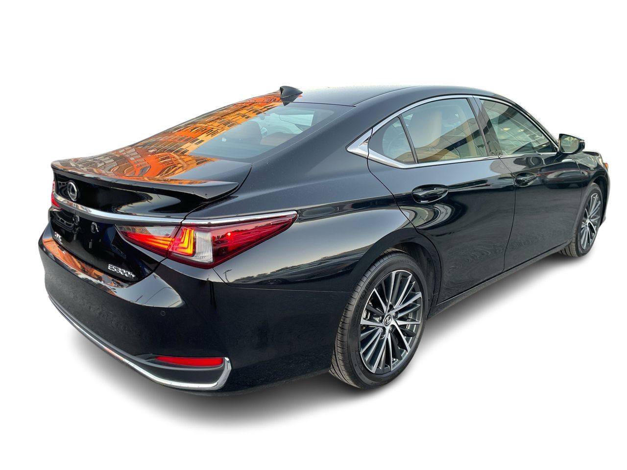 Lexus ES 300h  2025