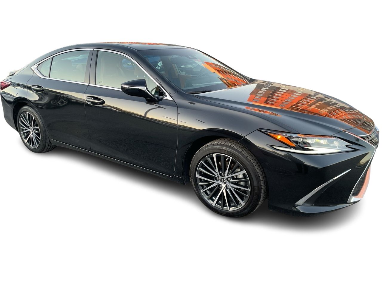 Lexus ES 300h  2025
