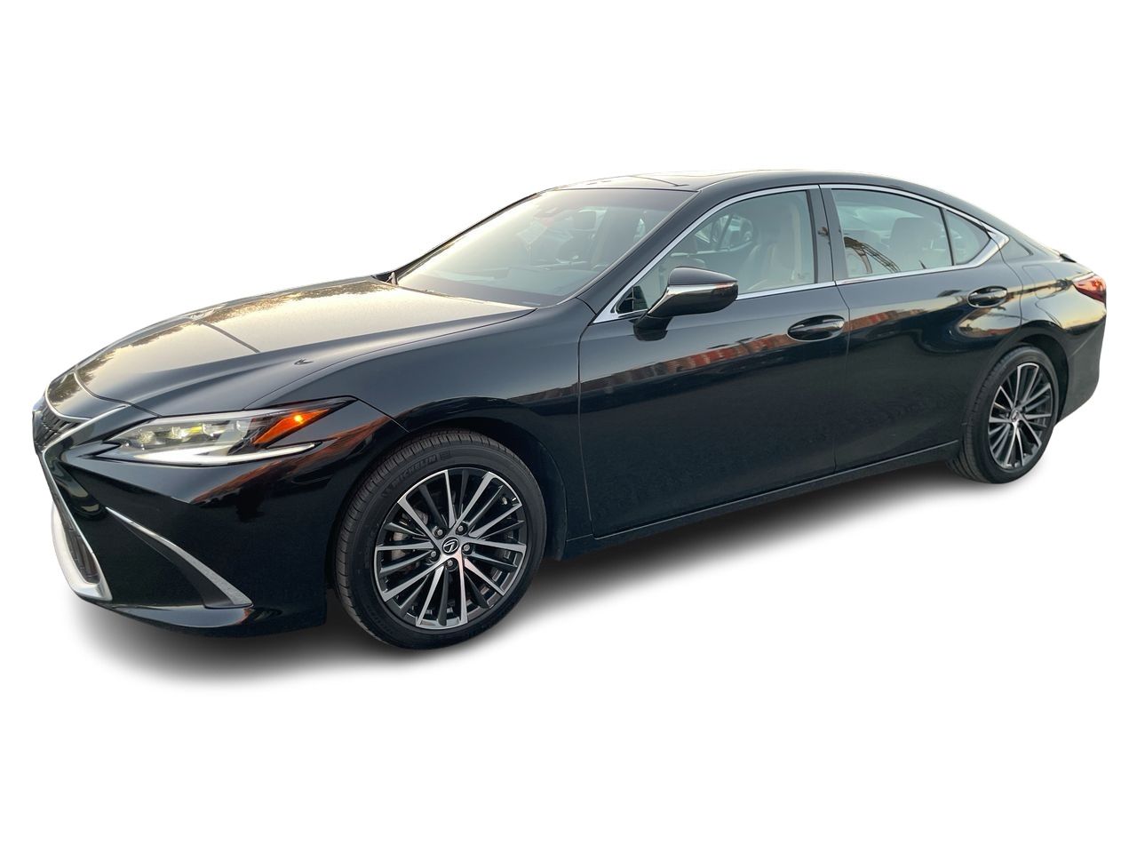 Lexus ES 300h  2025