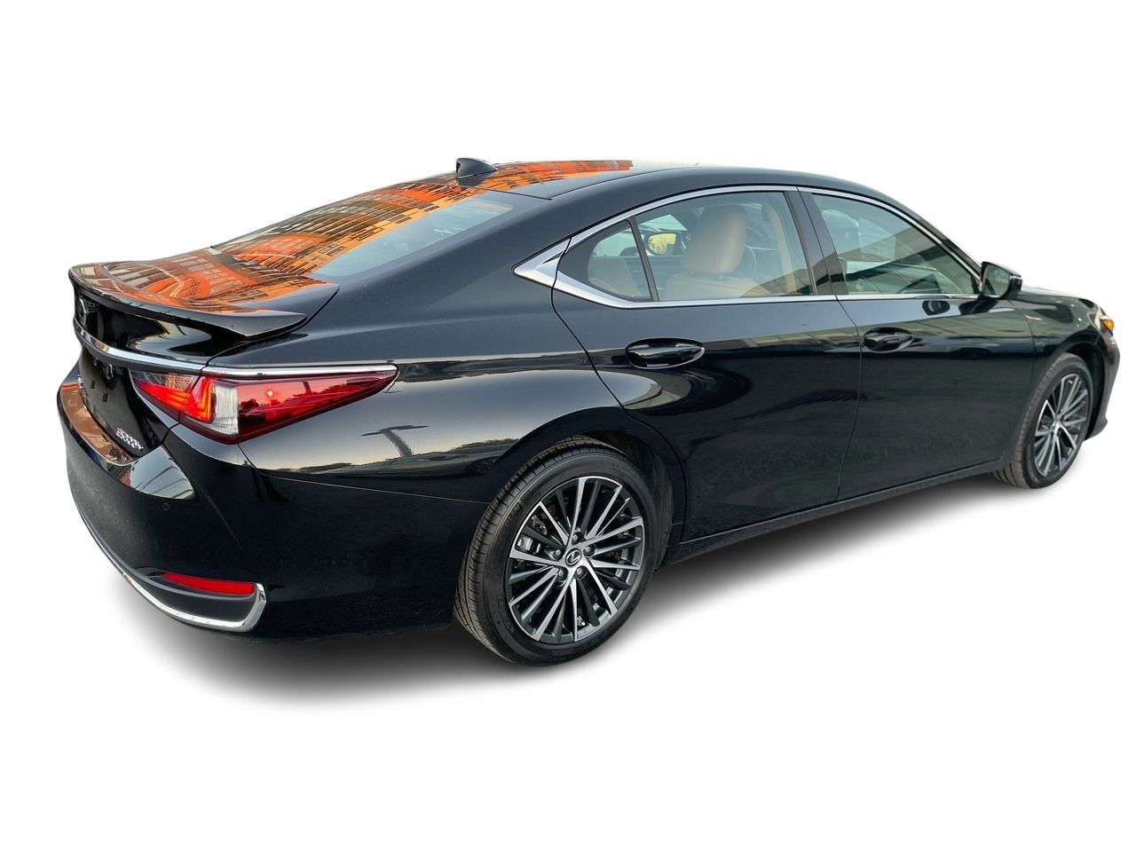 Lexus ES 300h  2025