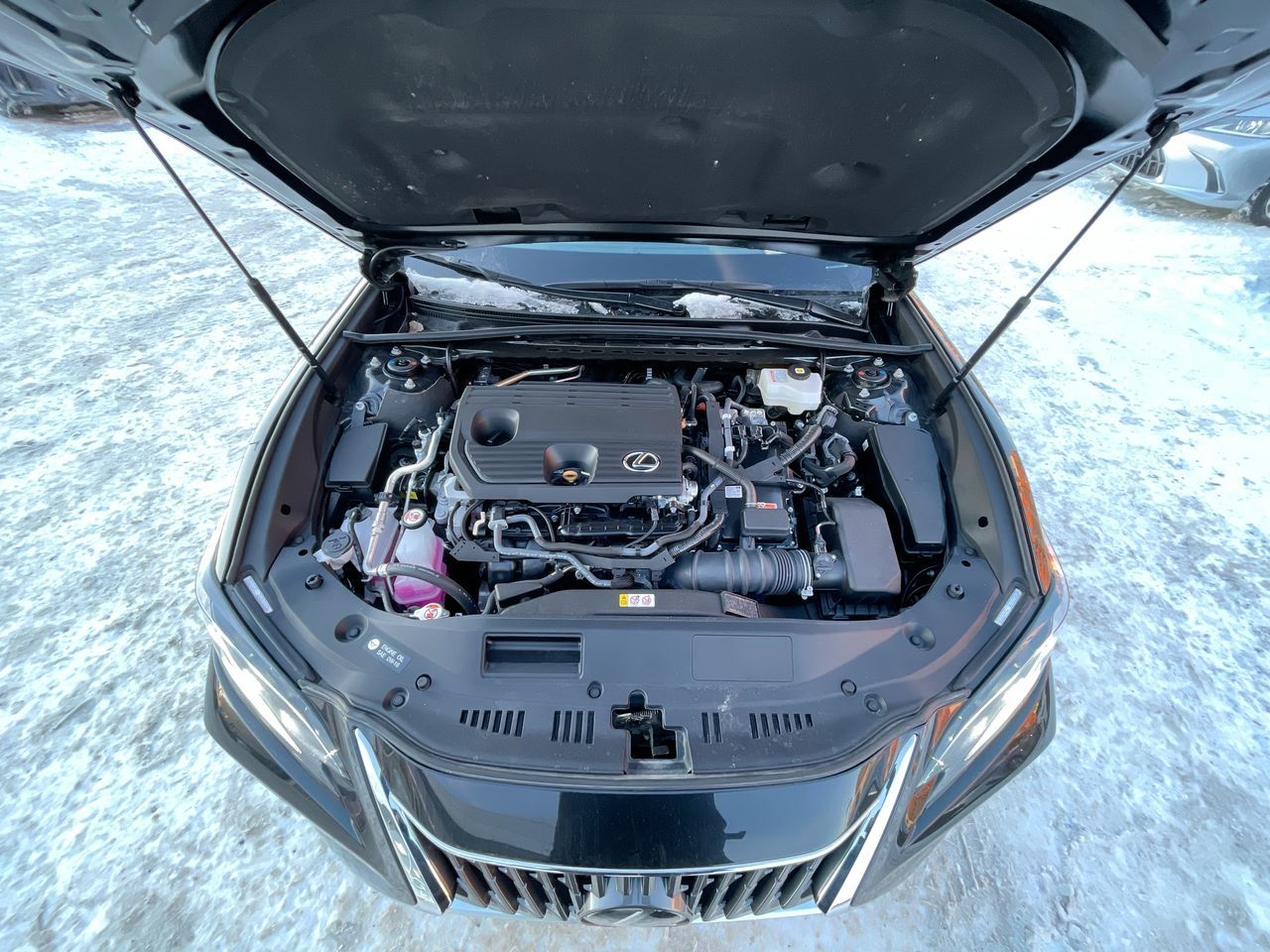 Lexus ES 300h  2025 à Laval, Québec