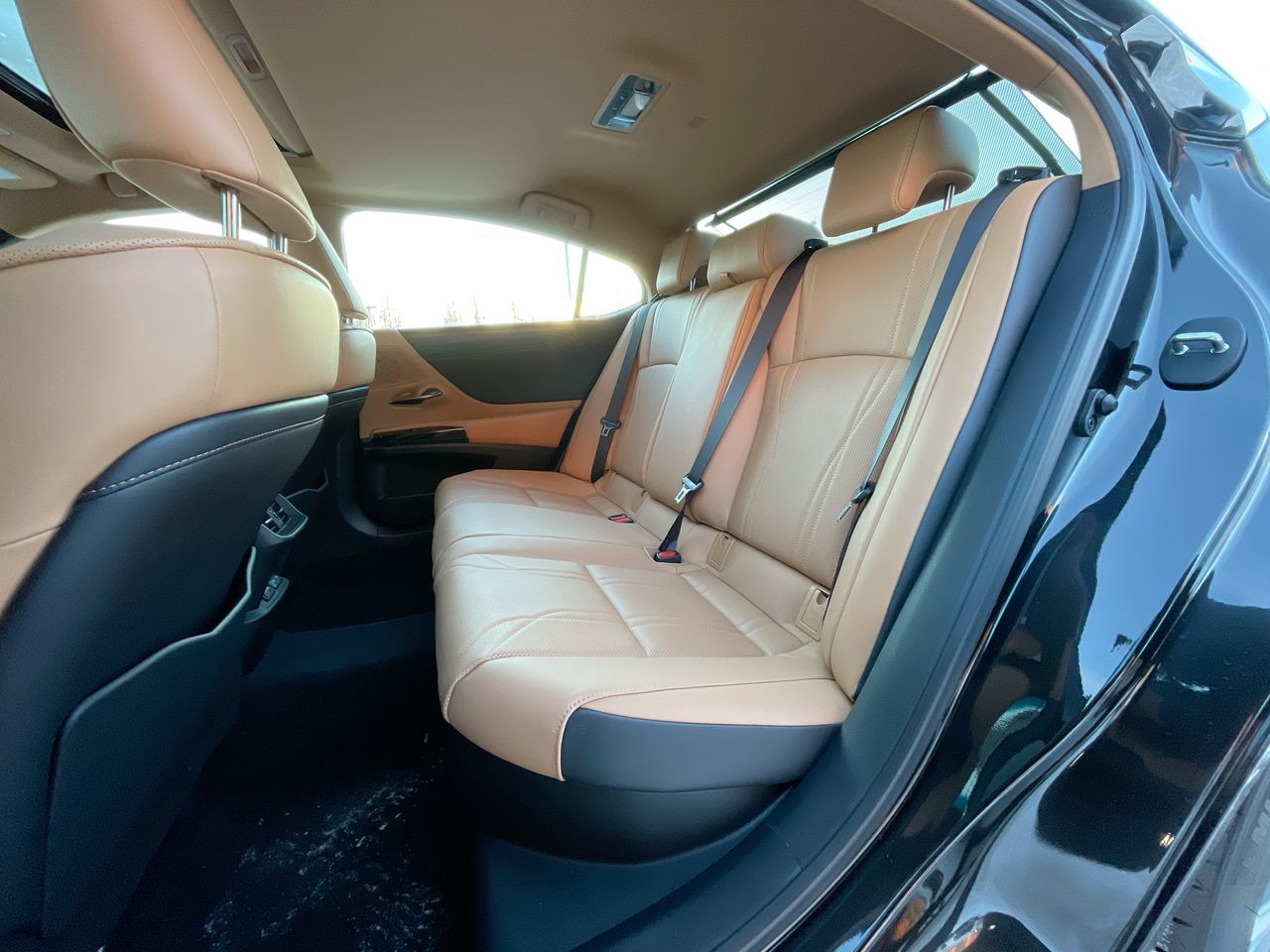 Lexus ES 300h  2025 à Laval, Québec