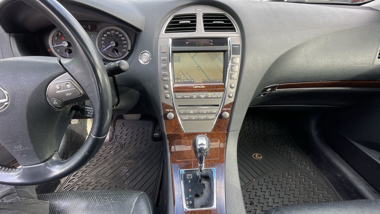 Lexus ES 350  2010 à Laval, Québec