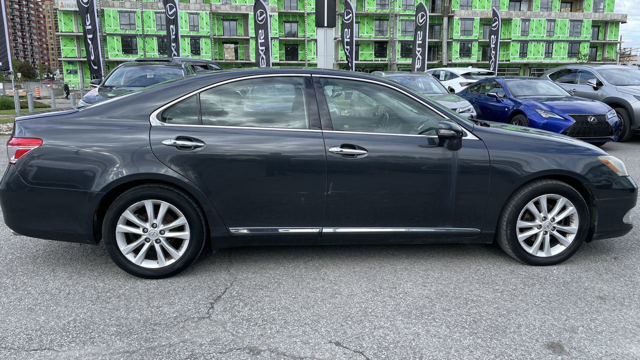 Lexus ES 350  2010 à Laval, Québec