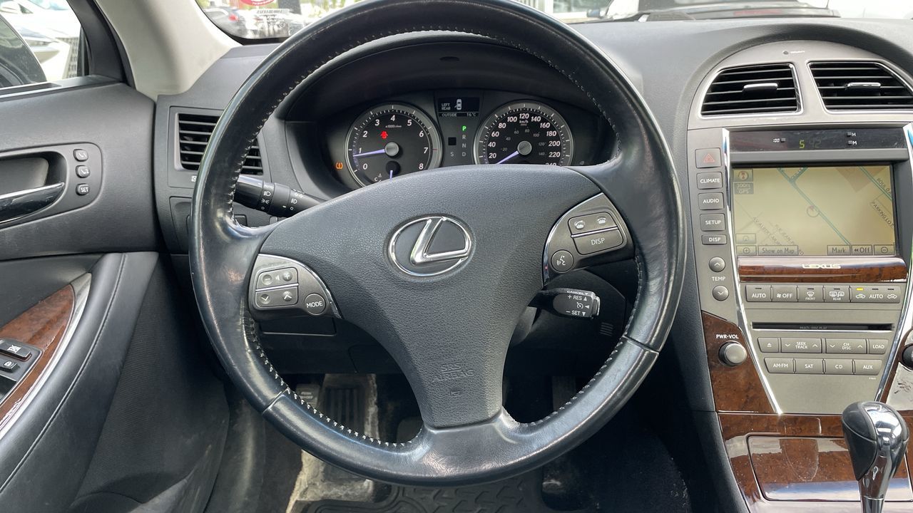 Lexus ES 350  2010 à Laval, Québec