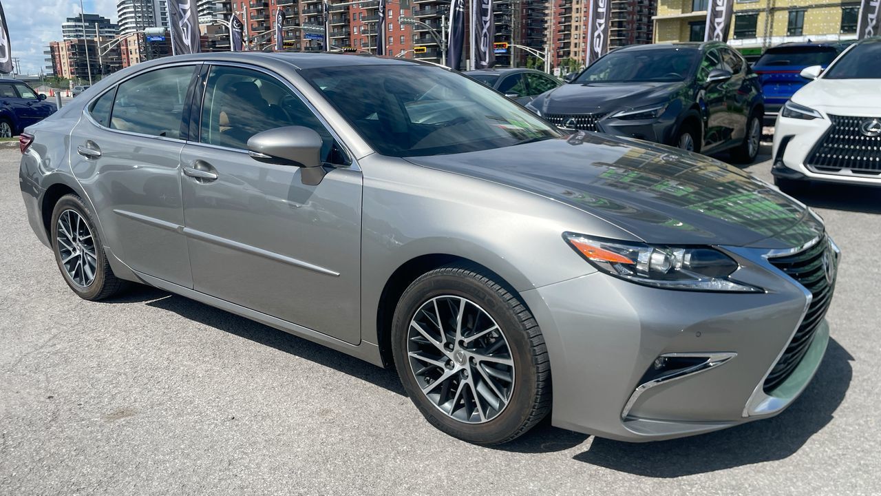 2016 Lexus ES 350 in Laval, Quebec