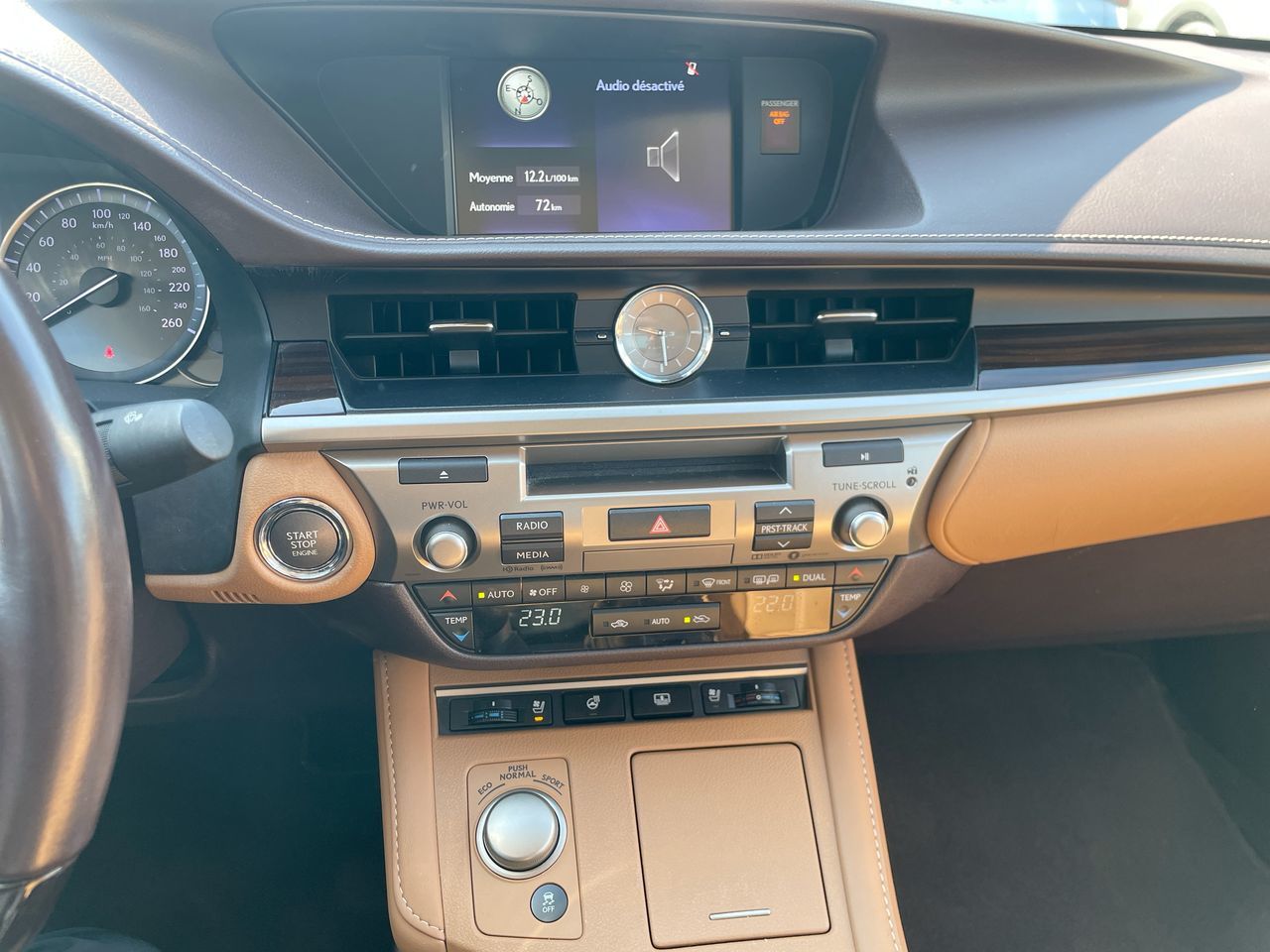 2017 Lexus ES 350 in Laval, Quebec
