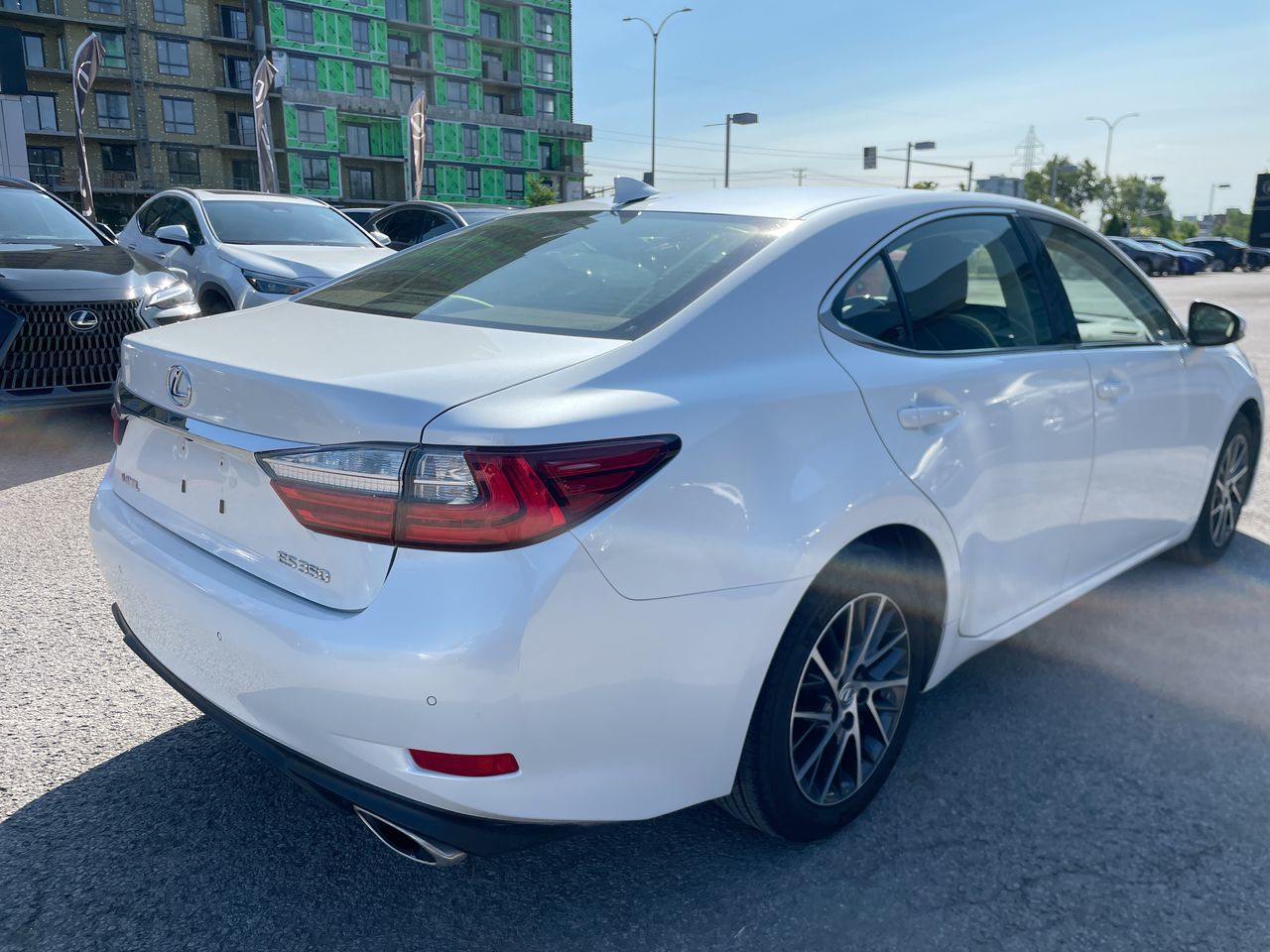 2017 Lexus ES 350 in Laval, Quebec